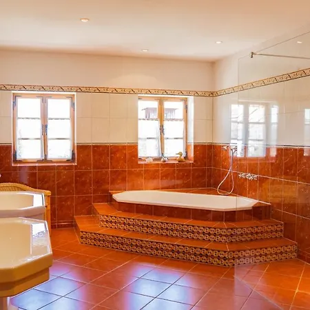 Landvilla Theresien-gut, 20 - 25 Personen *